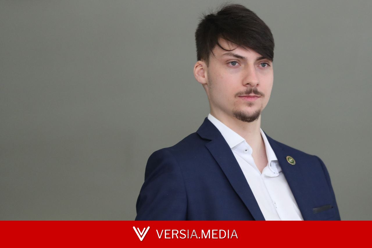 Jair Renan Bolsonaro anuncia pré-candidatura a deputado federal por SC