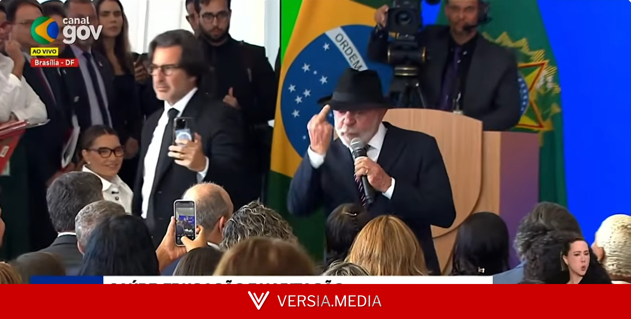 Lula faz gesto obsceno durante evento oficial do governo ao rebater que 'pobre não gosta de coisa boa'