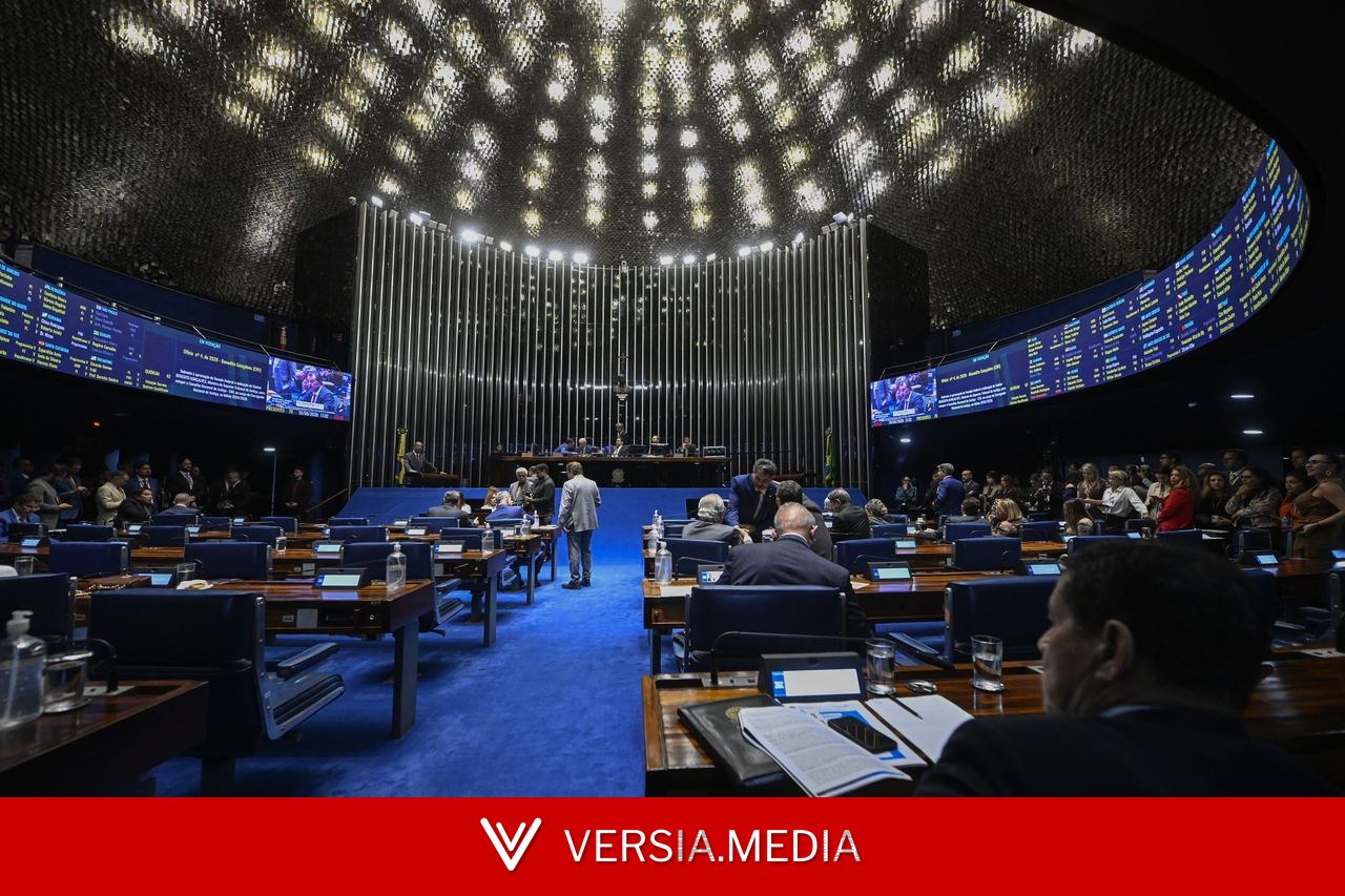 Câmara indicou R$ 1,3 bilhão em emendas de comissão sem identificar autor, diz Transparência Brasil